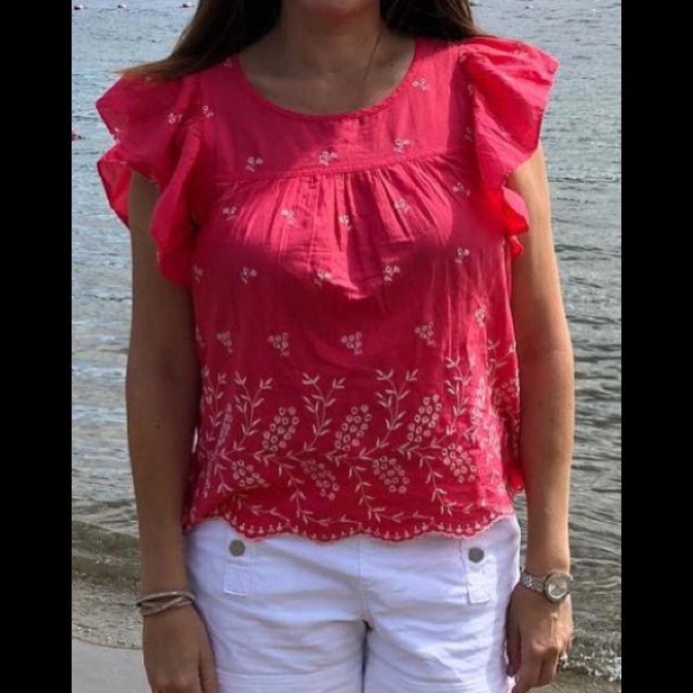 Embroidered eyelet top Gap